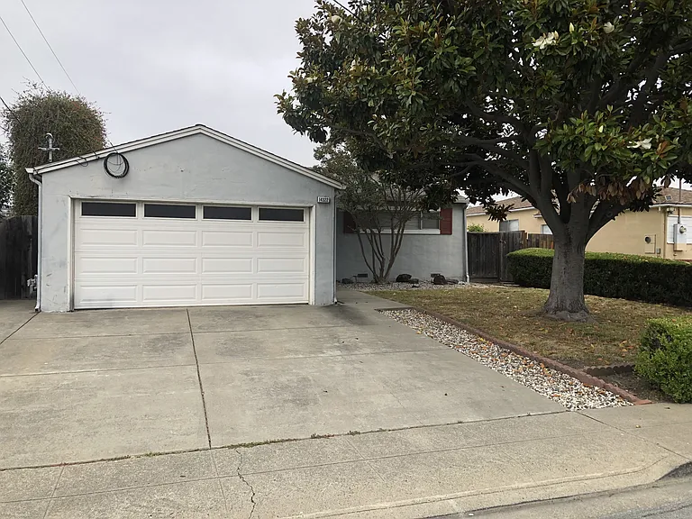 14322 Antone Ct — Photo 2