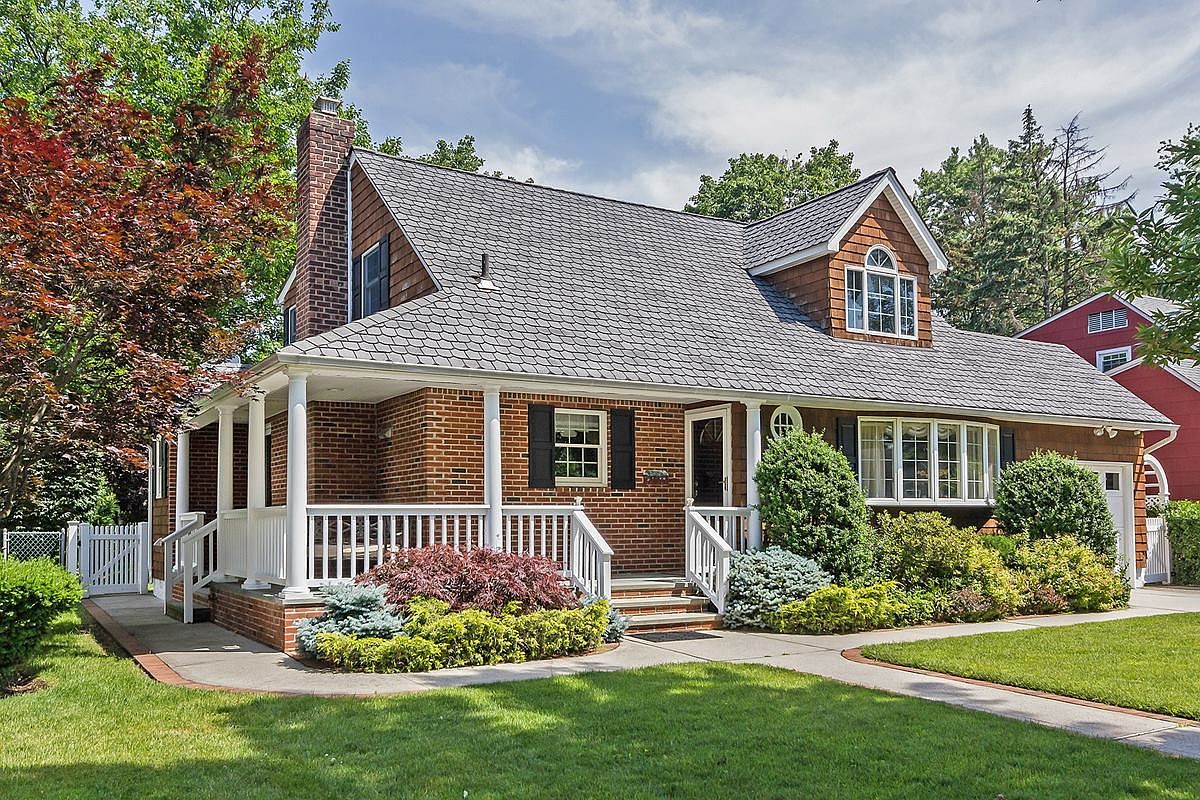 167 Locust St, Garden City, NY 11530 Zillow