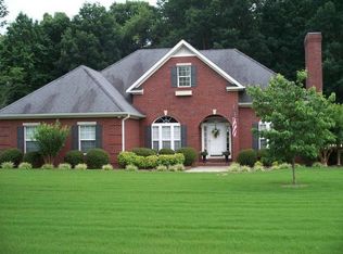 107 Tanglewood Dr, Russellville, AL 35653