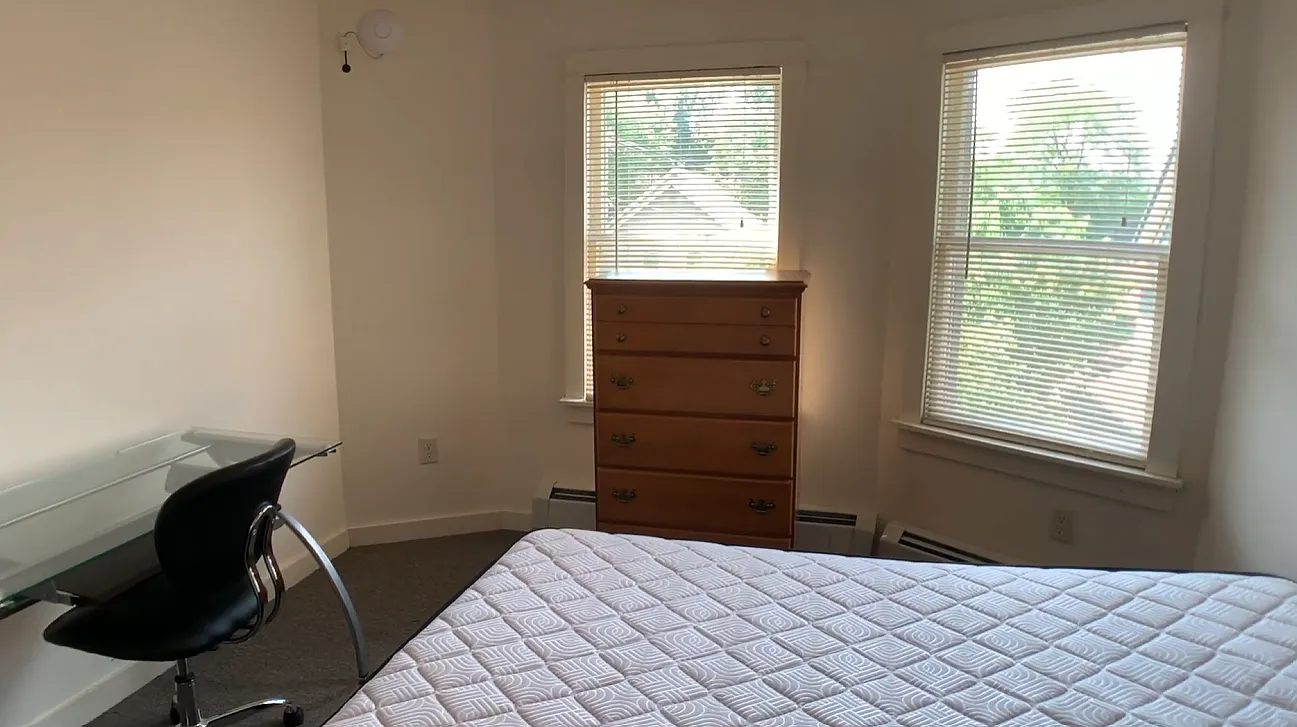 103 Highland Place - 4 — Photo 4