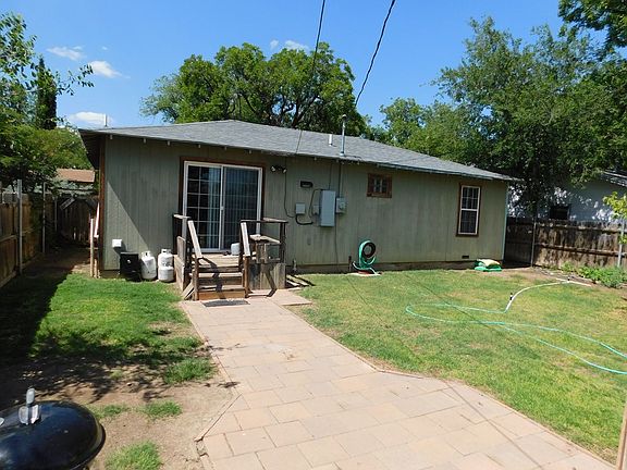 3rd image of 1217 E 19th St