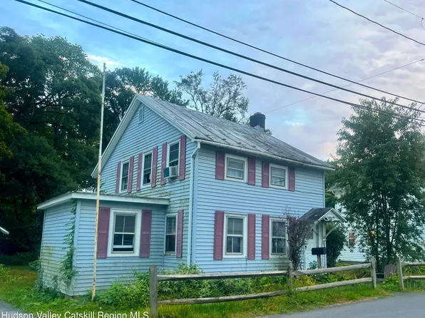 5 Elizabeth Street, Red Hook, NY 12571