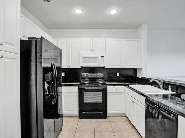 3313 NW 29th Ct, Fort Lauderdale, FL 33311