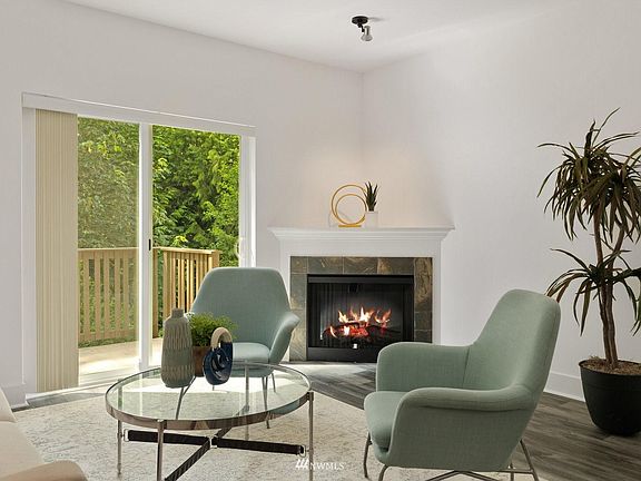 5th image of 22580 NE Alder Crest Ln