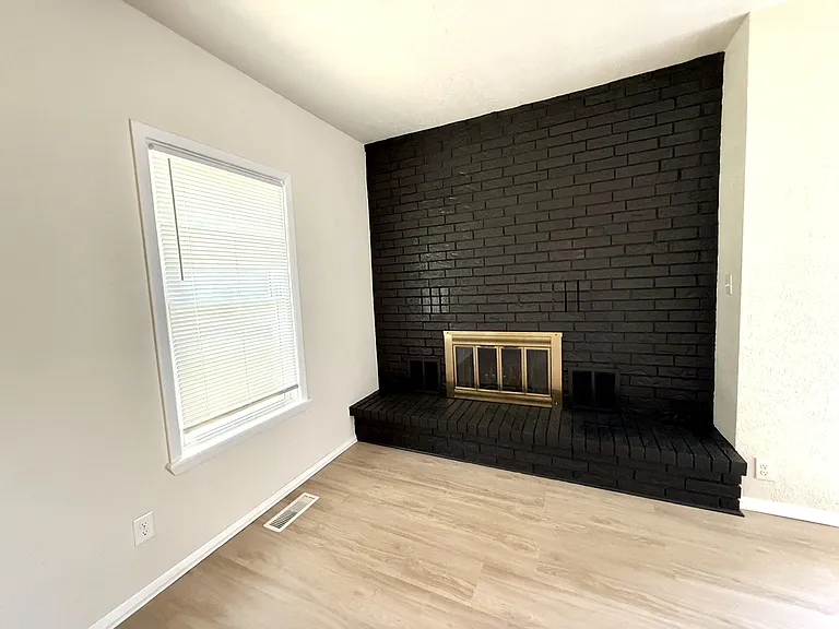 901 Wolverton St — Photo 11