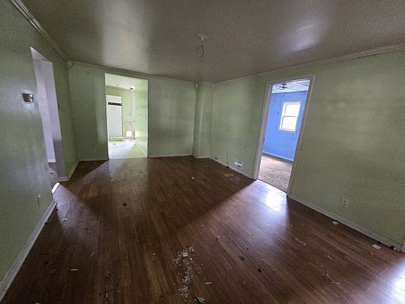 3rd image of 106 NW 5th Ave