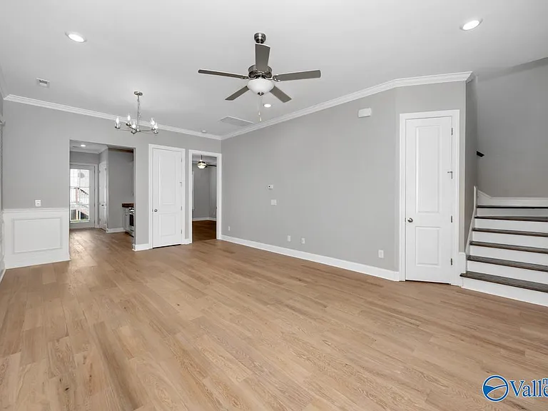 42 Pine St NW — Photo 11