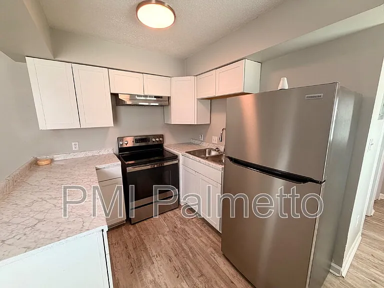 1908 Tall Pines Cir #2 — Photo 6