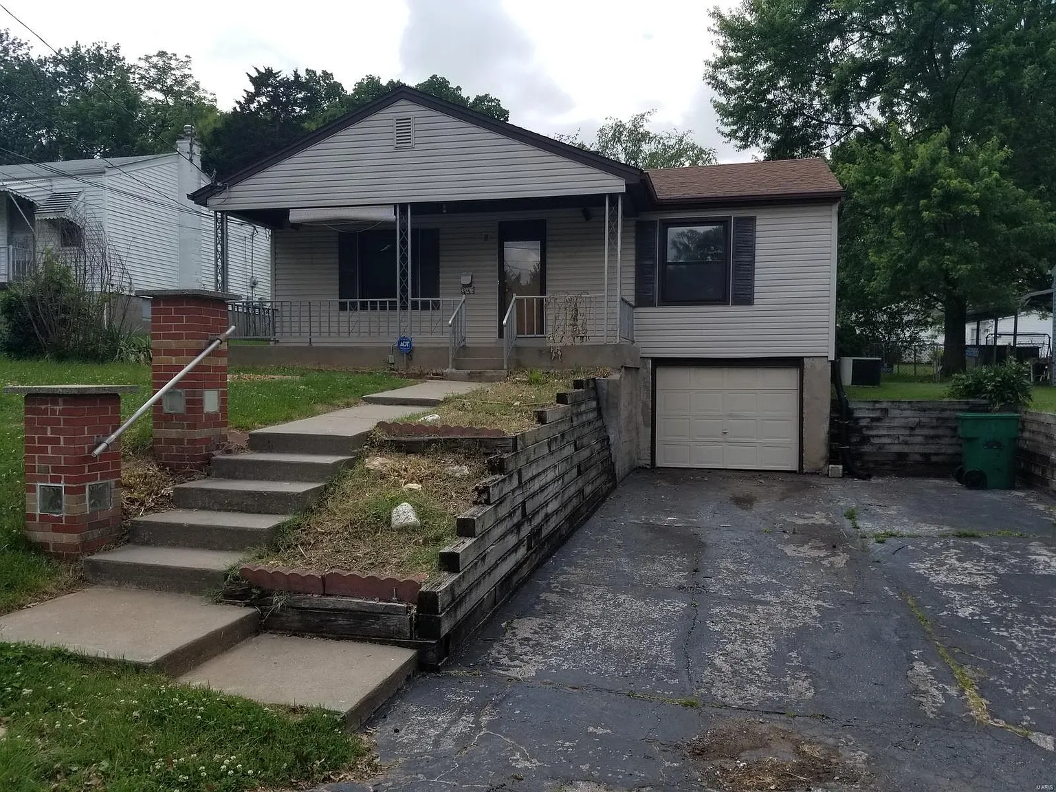 3303 Coles Ave photo 1