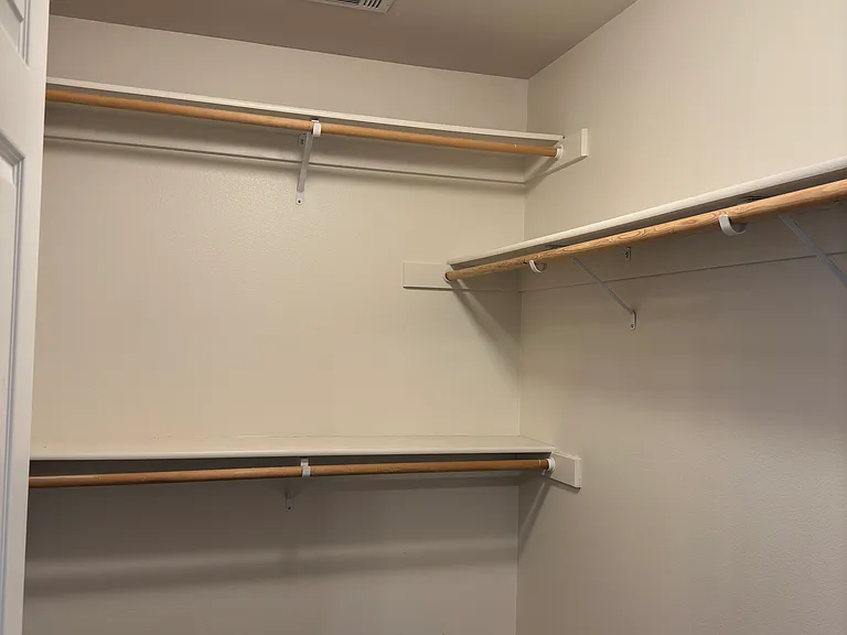 2337 Jeremy St — Photo 12