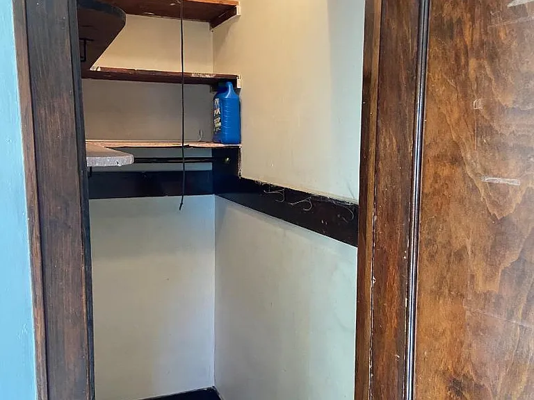 1671 Avoca St #1 — Photo 6