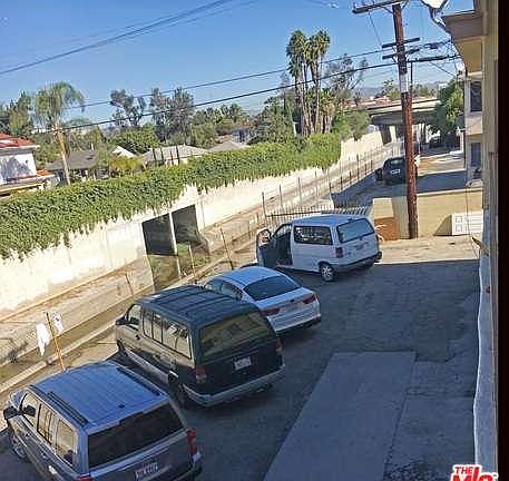4th image of 5941 Comey Ave