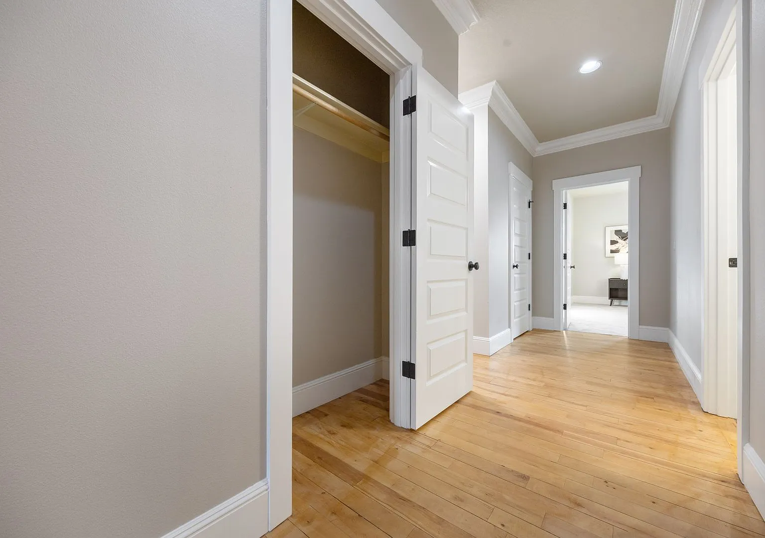 3 Bed, 2 Bath Craftsman style home - NE PDX — Photo 4