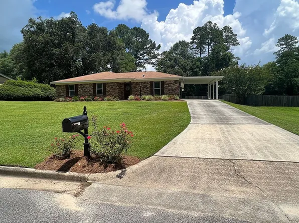 408 Arrosser Dr, Saraland, AL 36571