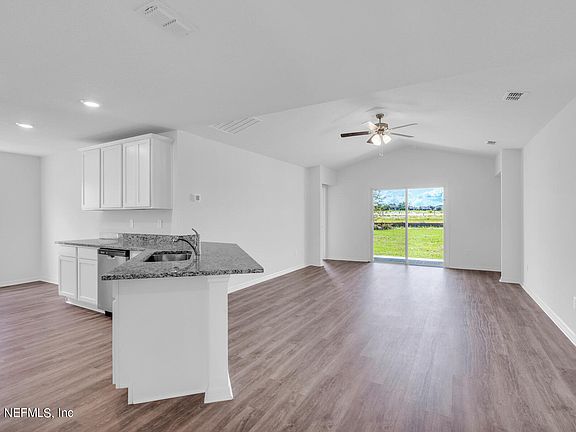 4th image of 3231 MISSION OAK Place
