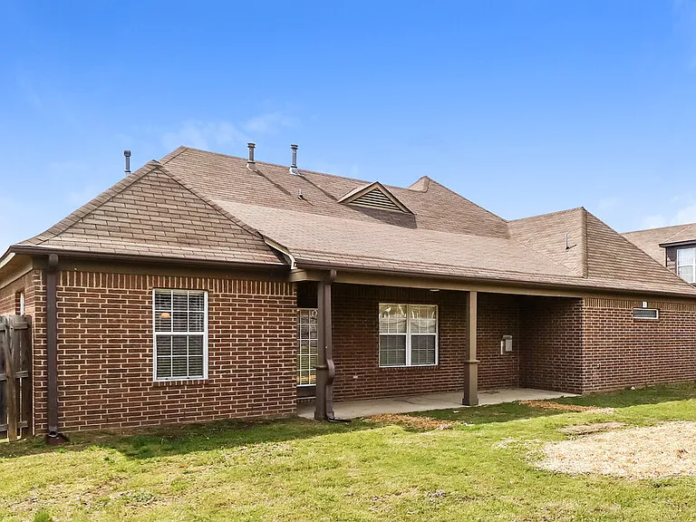 8374 Blue Ridge Dr — Photo 16