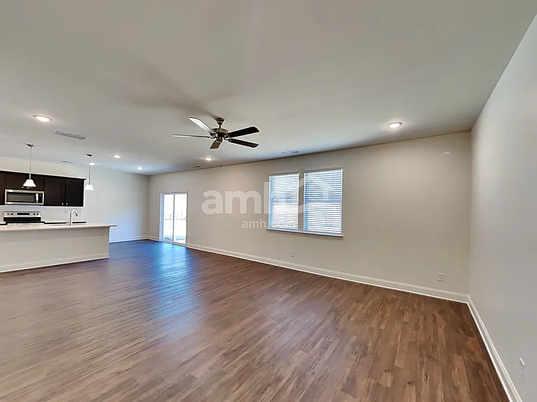 76 Pecan Dr — Photo 6