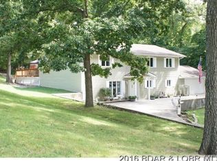 955 Sunny Slope Cir, Camdenton, MO 65020