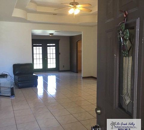 2nd image of 4691 Larkspur Dr