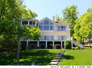 394 Nassau Cir, Four Seasons, MO 65049