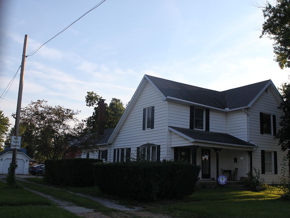 1st image of 320 Belton St