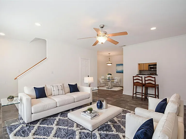 9850 Pagewood Ln #1806 — Photo 4