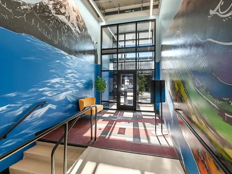 Pivot Apartments — Photo 7