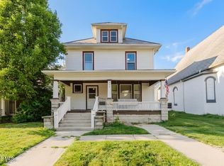 306 W Sandusky St, Findlay, OH 45840