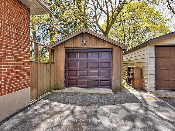 4th image of 578 Lees Ln