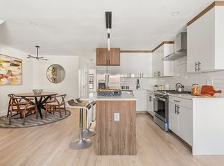 576 Lexington Ave, Brooklyn, NY 11221
