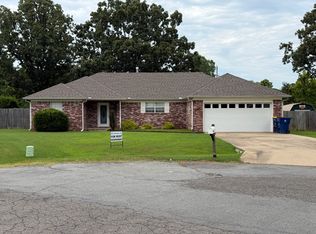 16 Cabot Cv, Cabot, AR 72023