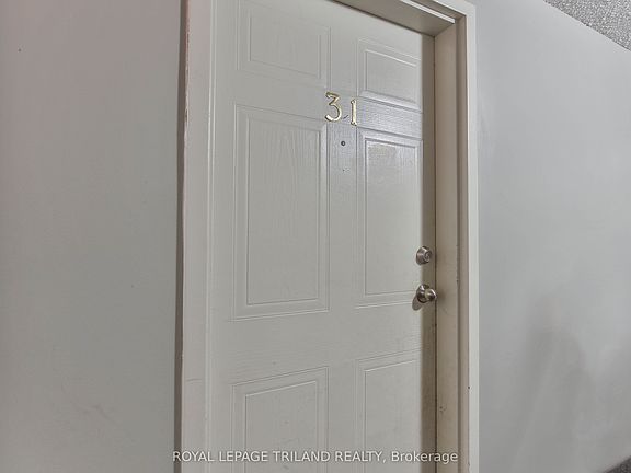 3rd image of 1096 Jalna Blvd #31