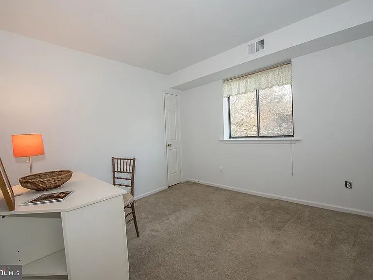 36 Le Forge Ct — Photo 10