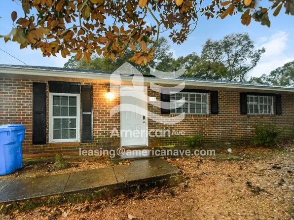 141 Cosby Ct, Prattville, AL 36067