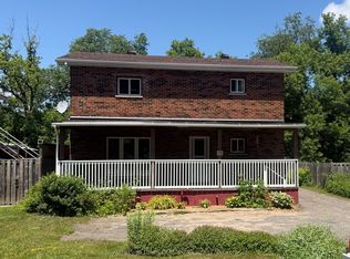 190 Ecclestone Dr, Bracebridge, ON P1L1G4