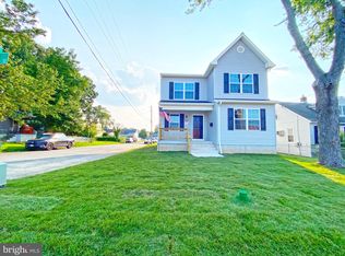 220 Greenway Rd SE, Glen Burnie, MD 21061