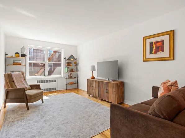 33-15 81st Street 5F image 1 of 6