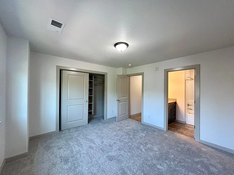 Edy Road Townhomes — Photo 23
