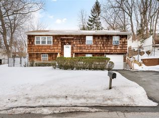 189 Broadway, Rocky Point, NY 11778