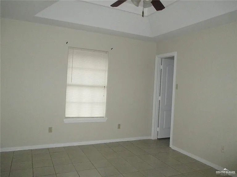 808 W Bronze Dr #C — Photo 8