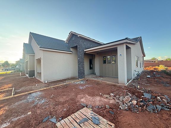 2nd image of 46 W Serentiy Cir