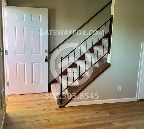 5th image of 1031 NE Cowls St APT 2
