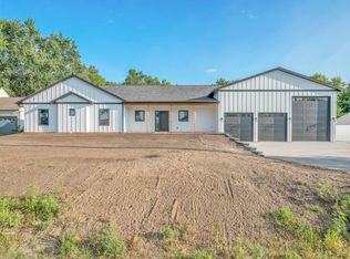 25345 140th St, Orleans, IA 51360
