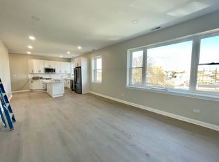 3600 W 26th St #2E, Chicago, IL 60623