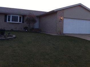 9825 Tyler St, Crown Point, IN 46307