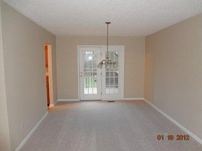 3rd image of 212 McClure St