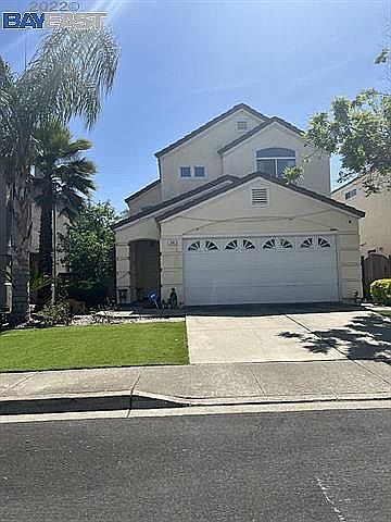 1st image of 340 Aspenridge Dr