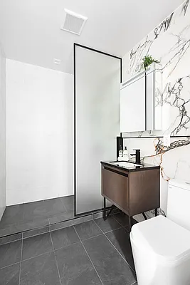 Sold by Compass | media 5