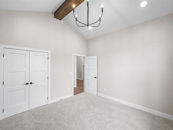 5th image of 13487 Terrace Park Dr