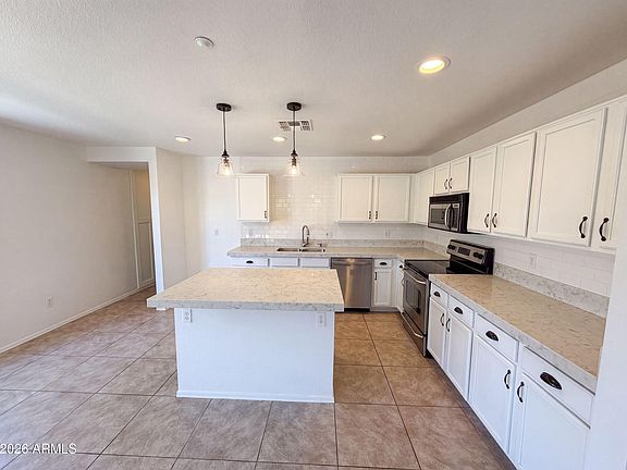 2nd image of 7500 E DEER VALLEY Road #8
